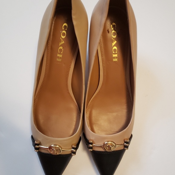 Coach Shoes - Coach black/taupe pumps size 8.5